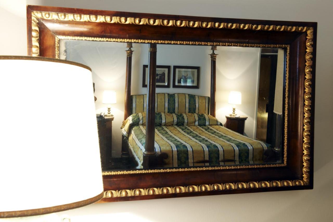 Park Palace Hotel Florencia Habitación foto
